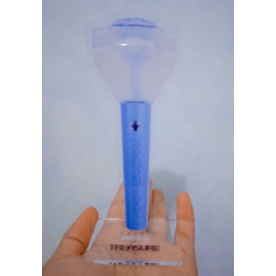 stand  akrilik treasure teulight