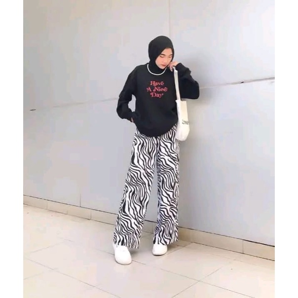 Celana Panjang Wanita HW Full Karet Tali Kulot Zebra High Waist Motif Sapi Kekinian Korea Terbaru // CELANA KULOT ZEBRA HW // KULOT ZEBRA WANITA / KULOT ANIMAL/BEST SELLER!! // KULOT ZEBRA VIRAL BEST SELLER 2022