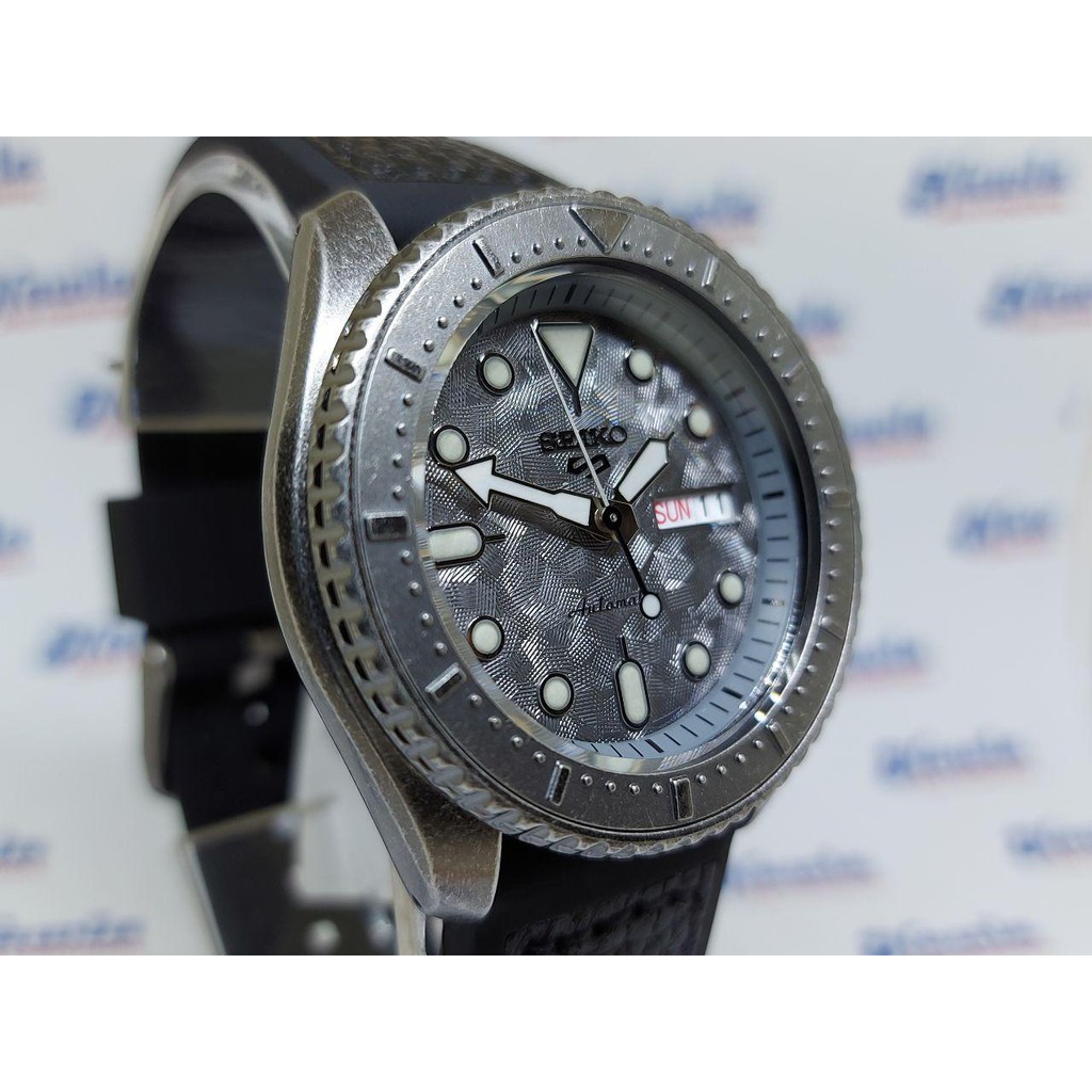 Seiko 5 Sports SRPE79K1 Automatic Grey Vintage - Jam Tangan Pria SRPE79