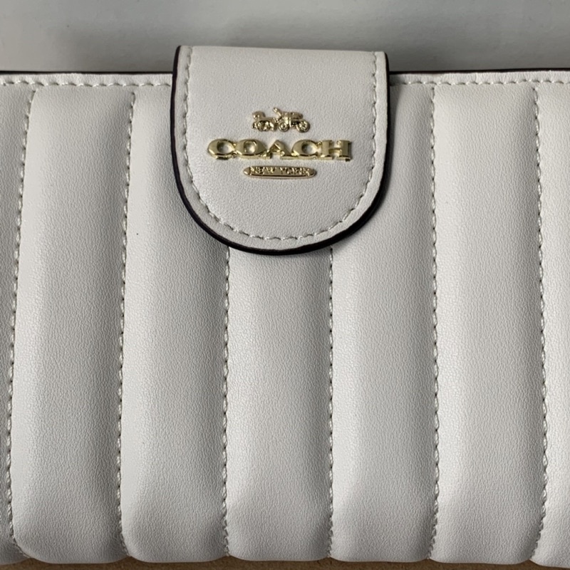 Coach Medium Corner Zip Wallet With Quilting(C3454)