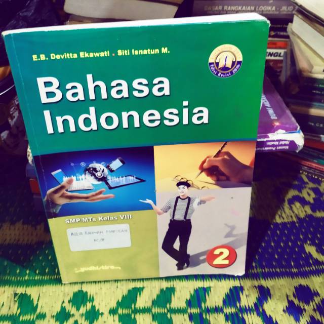 bahasa Indonesia SMP kelas VIII edisi revisi