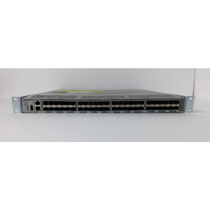 Switch Cisco DS-C9148S-12K9 MDS 9148S 16G Multilayer Fabric