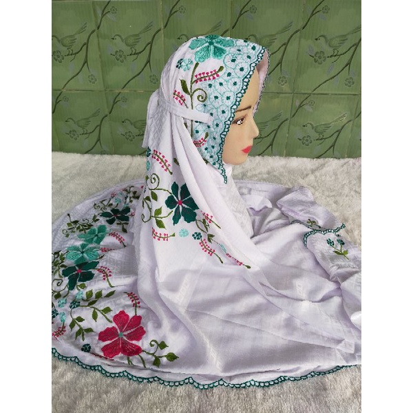 Mukena Dewasa Bordir Semi sutra terusan | Mukena Pondok | Mukena Bordir sutera