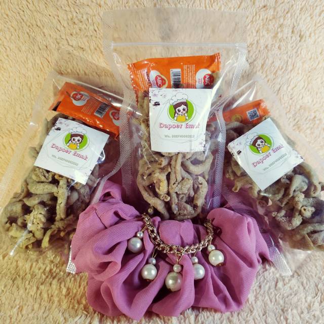 

Kripik Usus Berat 90 gr