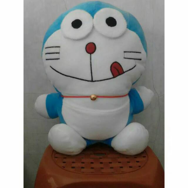 Boneka Doraemon XL 45 cm