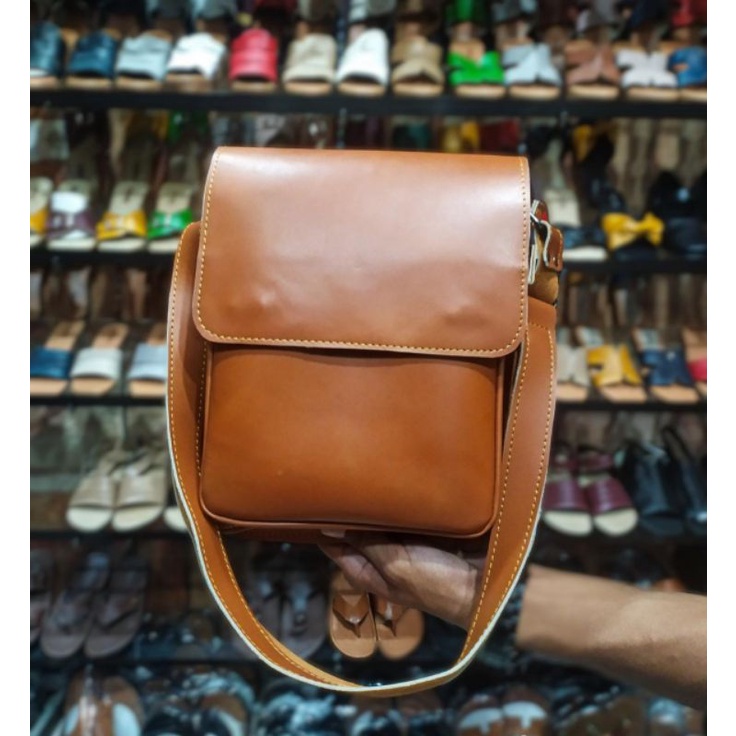 TAS SELEMPANG KULIT FULL UP ASLI GARUT