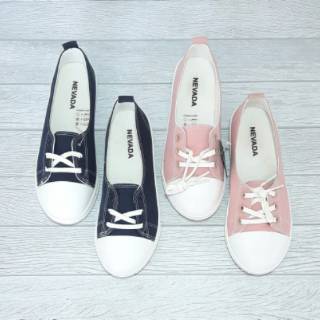 Sepatu  Sneakers  Tali Merk Nevada  Bahan Kanvas Shopee 