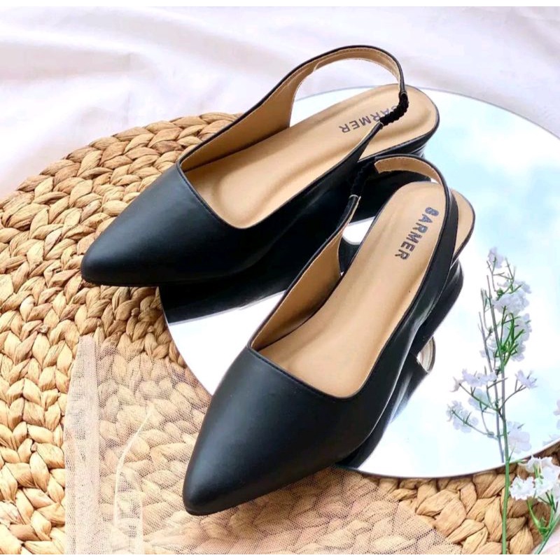 Sarmer sepatu flat