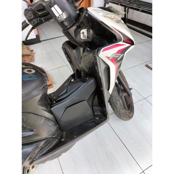 Aksesoris Box depan Tengah Vario 125 old