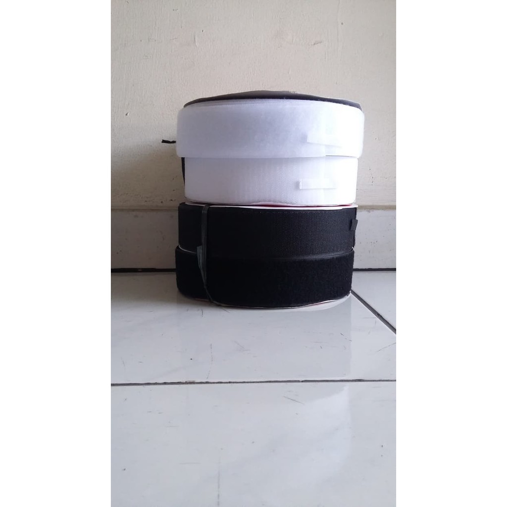 Magic Tape/Velcro/Fastner Tape/Pelekat  10 cm