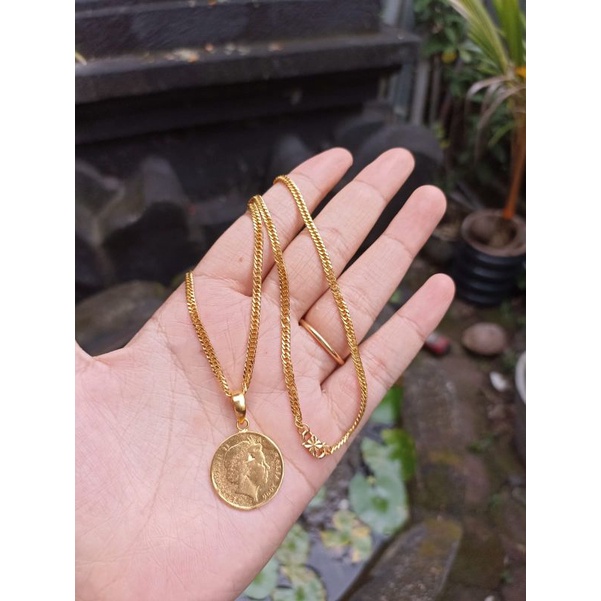 kalung titanium mainan koin alpaka bali lapis emas termurah