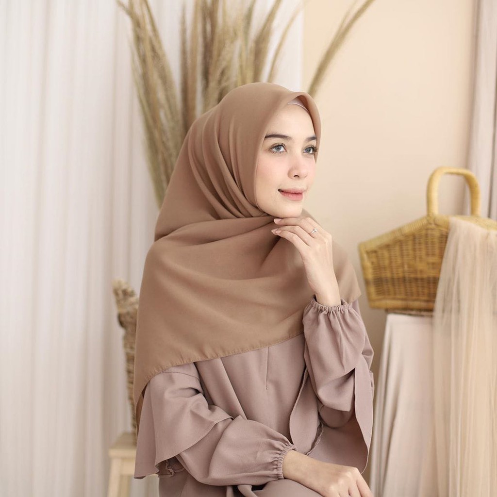 [ COD ] KUALITAS TERBAIK Bella Square Hijab Segi Empat Polycotton Premium | Shopee