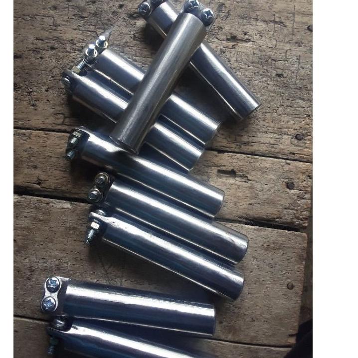 Menarik.. alat ukir ban motor dan mobil