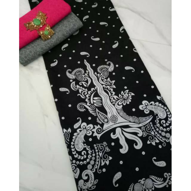 HT KAIN BATIK MOTIF PRADA KERIS SILVER DAN EMBOS / BATIK ASLI PEKALONGAN / BATIK ORI PEKALONGAN