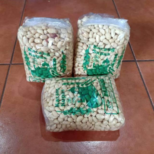 

Kacang kupas