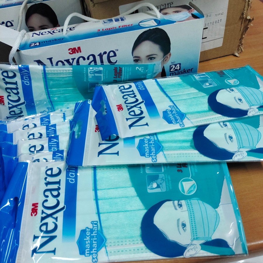 Masker medis 3 ply 3M nexcare model earloop 3 lapis filter dus isi 24