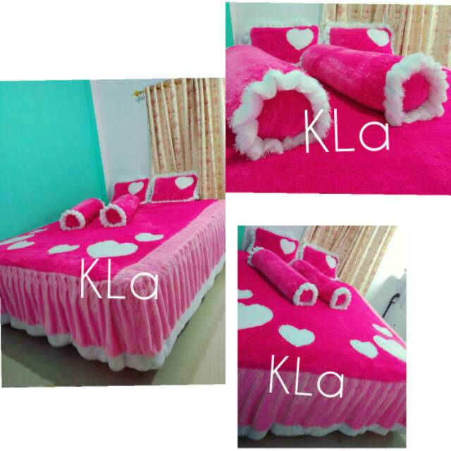 SPREI BULU RASFUR Motif Love Elegan Pink