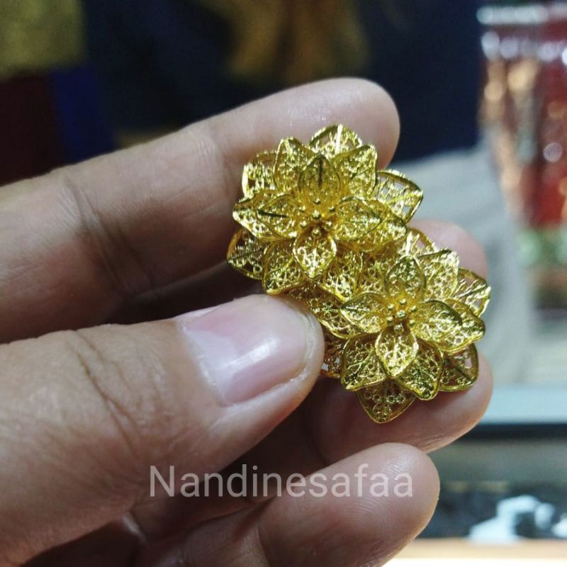 Nandinesafaa anting kendari besar ,giwang kendari , xuping, gold