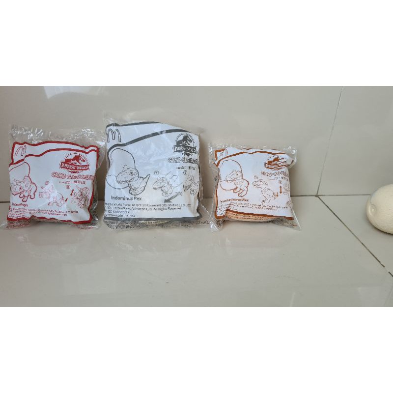 Happy meal mcd | mcdonald jurassic world