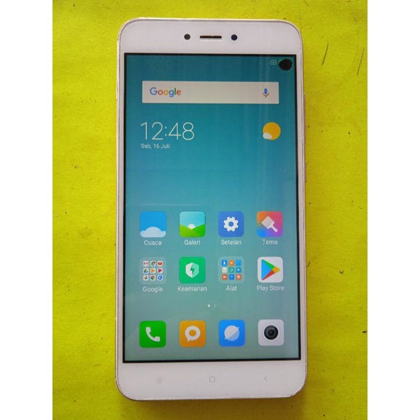 Hp murah second Xiomi redmi note 5A original ram 2/16gb  minus LCD tompel layak pakai