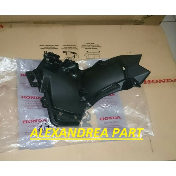 spakbor belakang kolong vario125 / fender assy rr inner vario 125 150 led 8010D