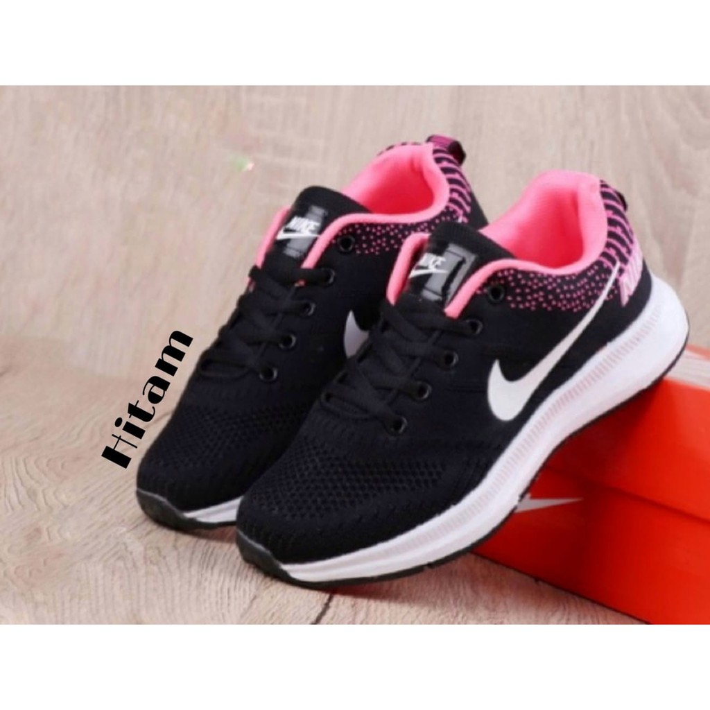 Sepatu Sneakers Wanita NK X4 Zoom Terbaik