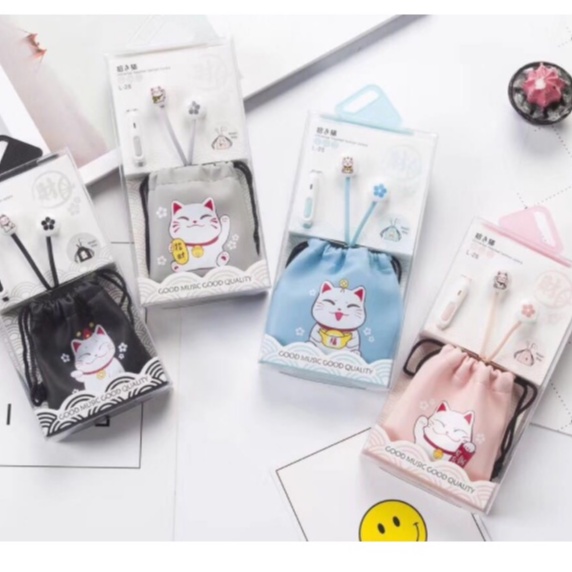 [L-26] Headset Earphone Kartun KUCING Keberuntungan / Wadah Earphone Pouch Gambar Lucky CAT Kucing Cina