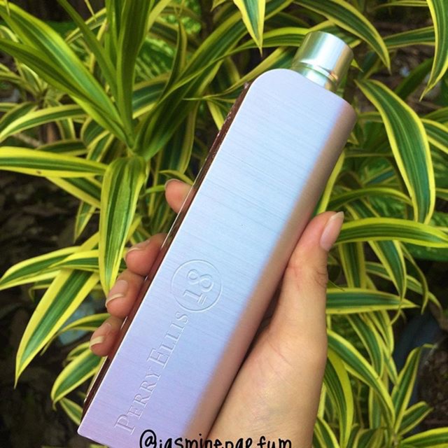 Perry Ellis 18 Woman