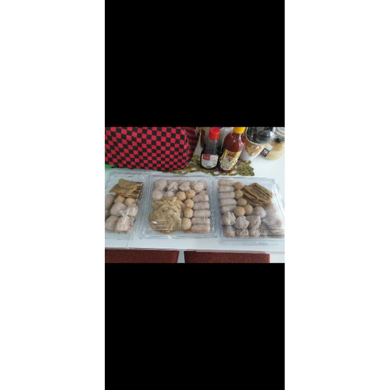 

Pempek campur