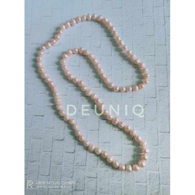 Kalung untai mutiara air tawar