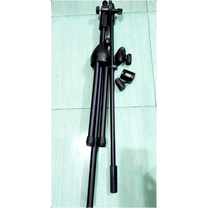 Stand mic Panjang. Stand microphone lantai BOSH Bs-101