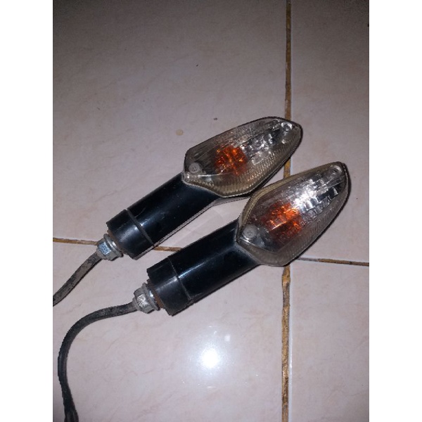 lampu sen cbr k45a