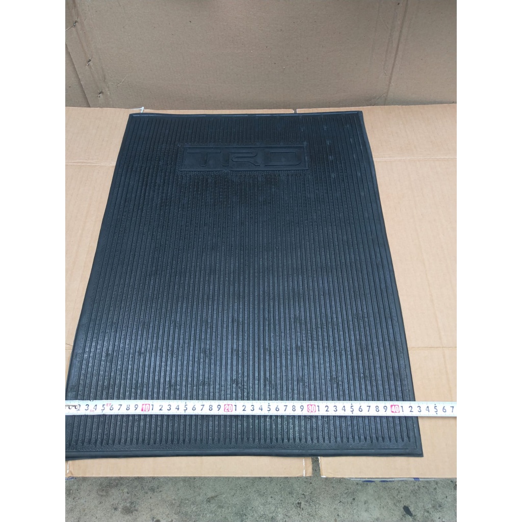 Karpet Mobil Universal TRD Car Mat Karet Tebal Keset Lantai Anti Slip - Karpet TRD Alas Kaki Karet Universal Hitam BIASA