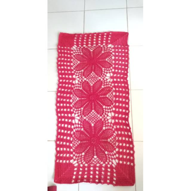 Taplak meja tamu rajut