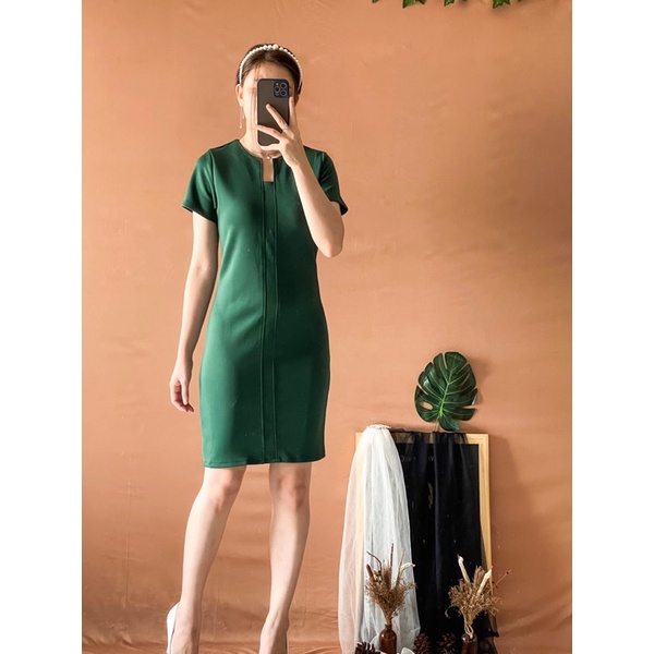 Melcy Dress (Dress bodycon model simple)