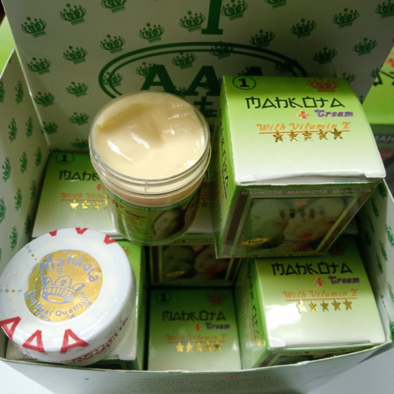 CREAM MAHKOTA BOX SEGEL PUTIH LUSINAN