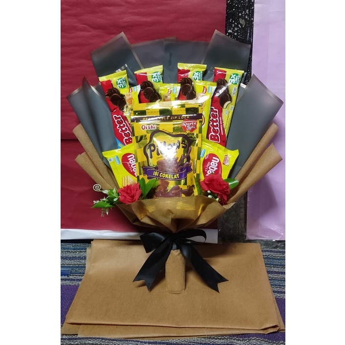 

BUCKET SNACK / SNACK BUCKET MAKANAN / SNACK BUCKET sempro, sidang,wisuda,ultah POCKY H12