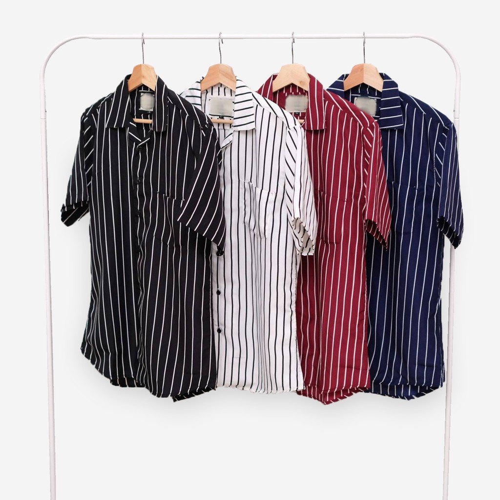  Kemeja Stripe Pria  Lengan Pendek Motif Garis Garis Slim 