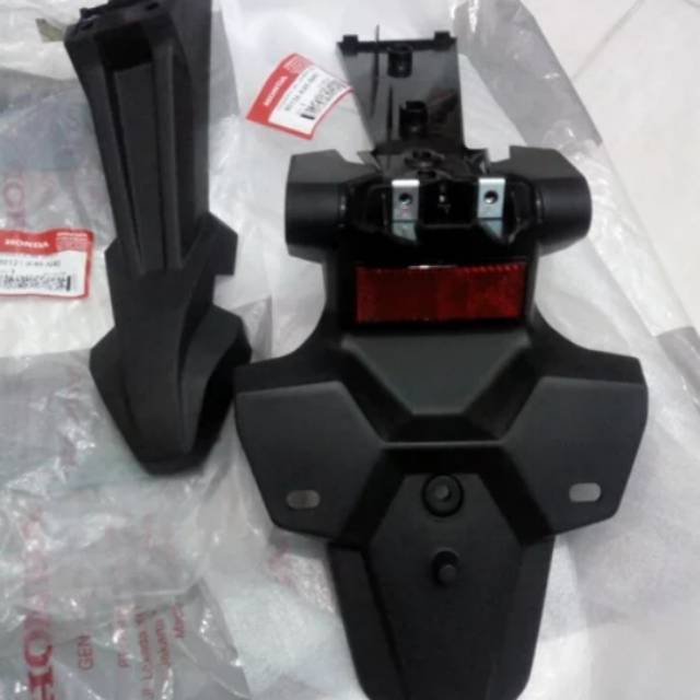 Spakbor slebor belakang atas bawah new cbr 150 facelift led  K45G cbr 150 K45N cbr 150 K45R original
