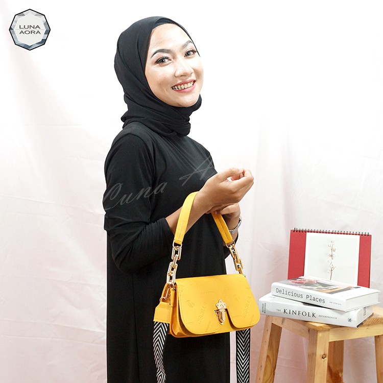 Tas Slempang Jinjing Wanita Kombi Rantai Gold 3798 Tas Gaya Wanita Kekinian Tas ootd