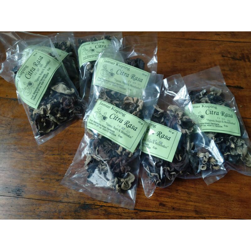 

Jamur Kuping Kering 50gr