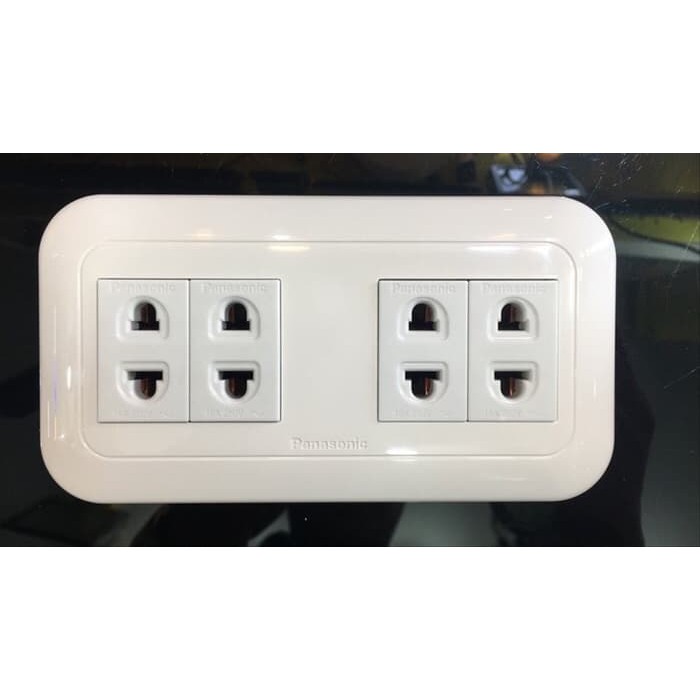 Stop Kontak Universal 4 Gang Panasonic