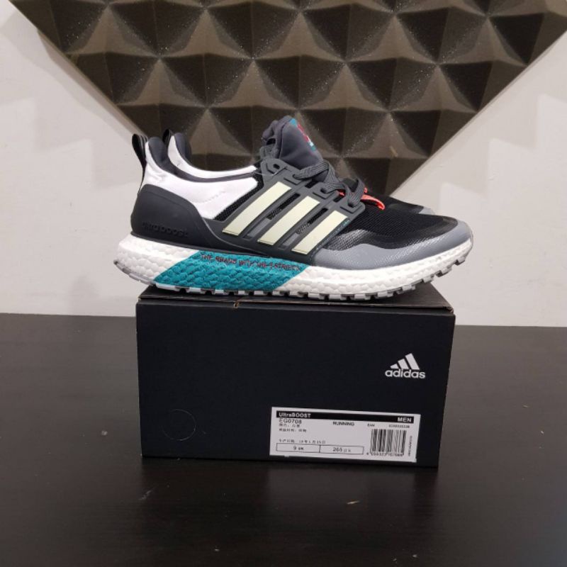 Sepatu Sneakers Adidas UltraBoost All Terrain