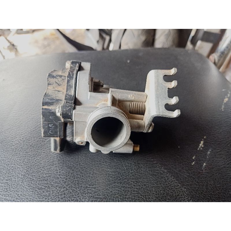 throttle body yamaha z1 atau vega force 1YD original injeksi karburator