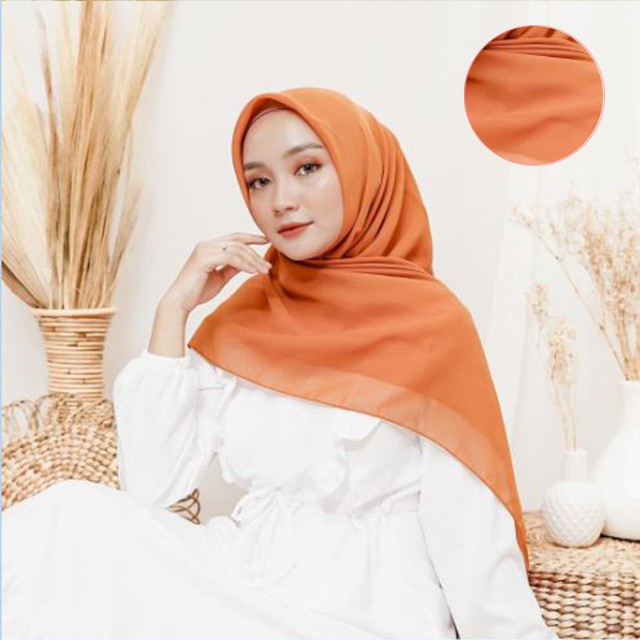 Hijab Segiempat Polycotton 115 x 115 Warna Part 1 Bella Square-ORANGE BATA