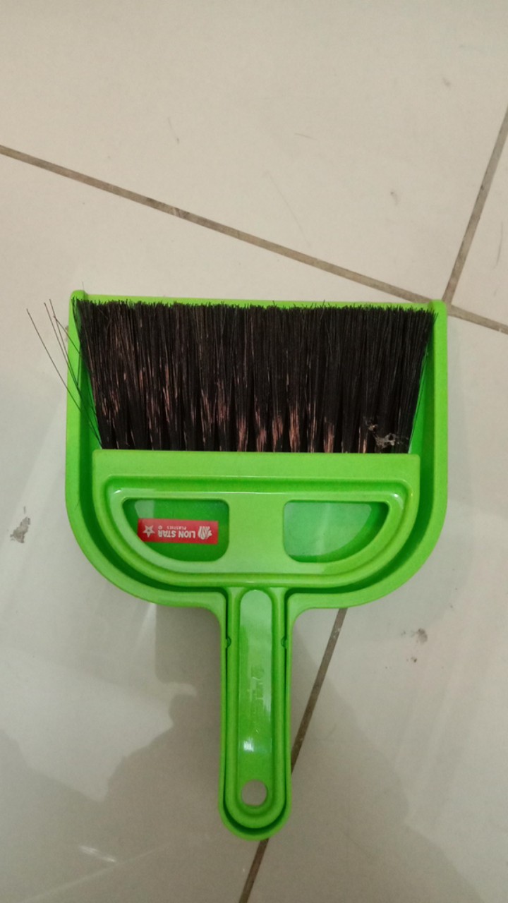 Mini Dustpan Lion Star / Sapu Pengki Lion Star / Sapu Mobil / Sapu Mini