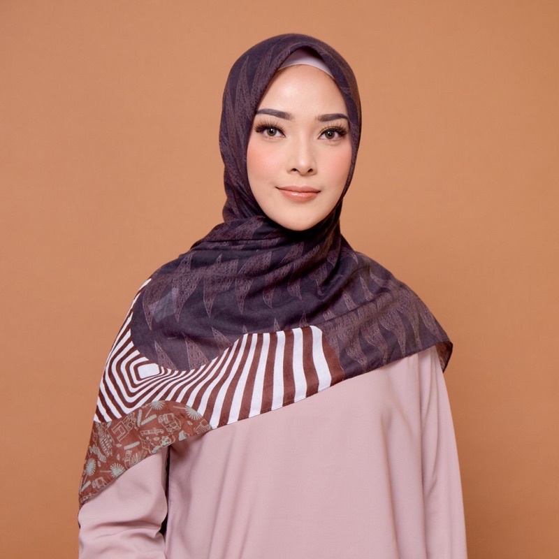 Kerudung / Jilbab Segiempat Ori Zaskia Mecca