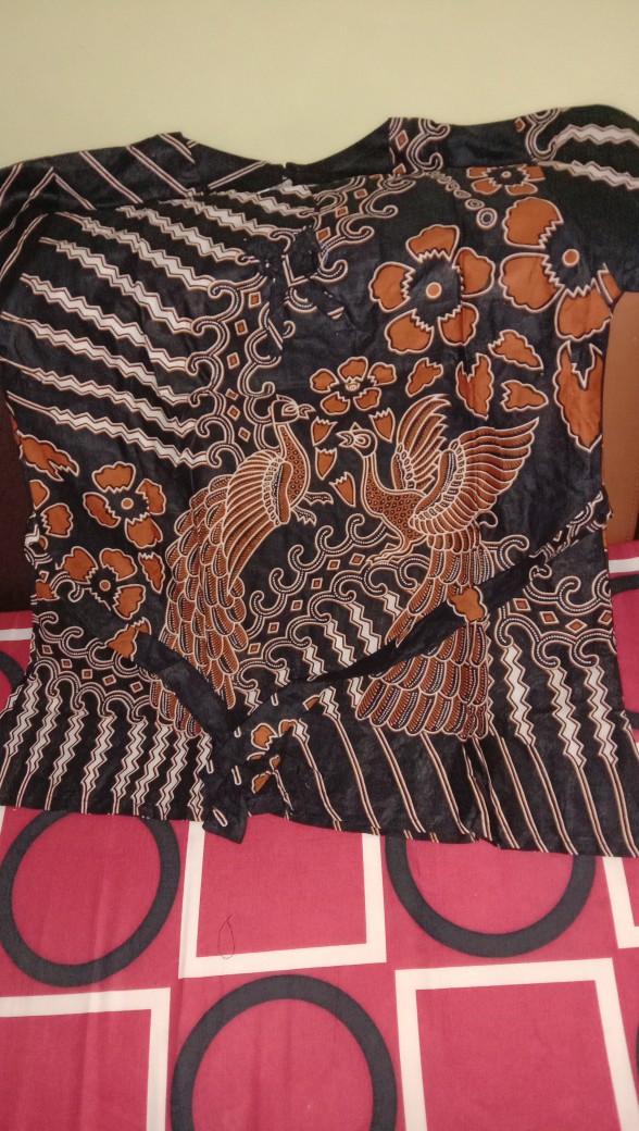 Atasan Batik Wanita
