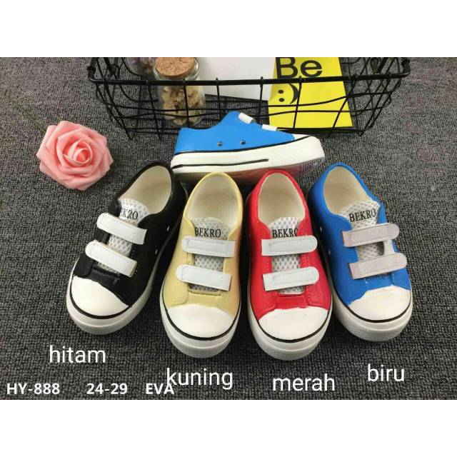 Sepatu anak ringan 888