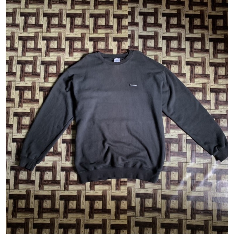 Crewneck Thisisneverthat second bekas original